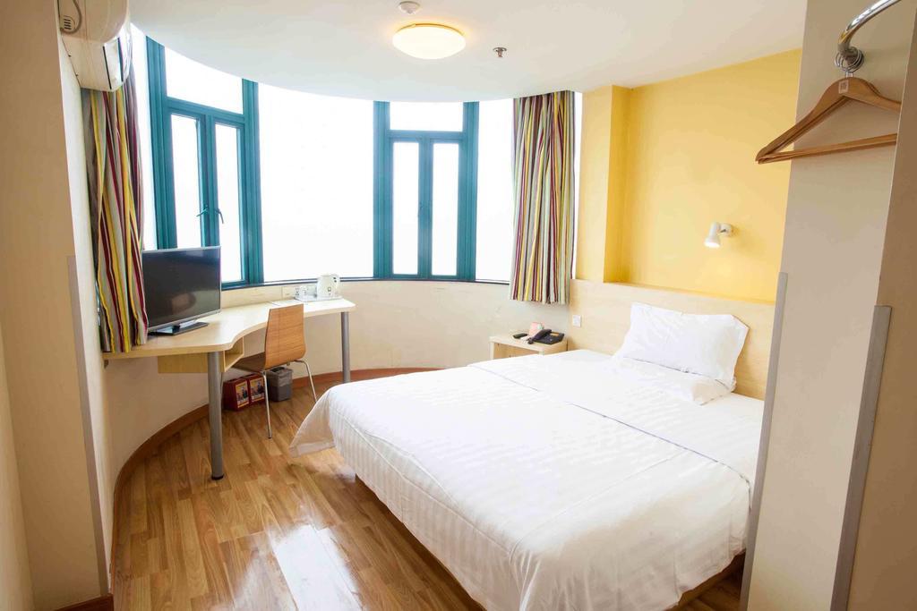 7Days Inn Huaihua West Bus Terminal Bilik gambar